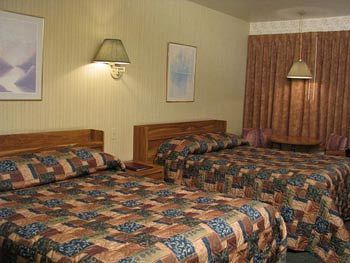 Motel St Moritz Sainte-Agathe-des-Monts Kültér fotó